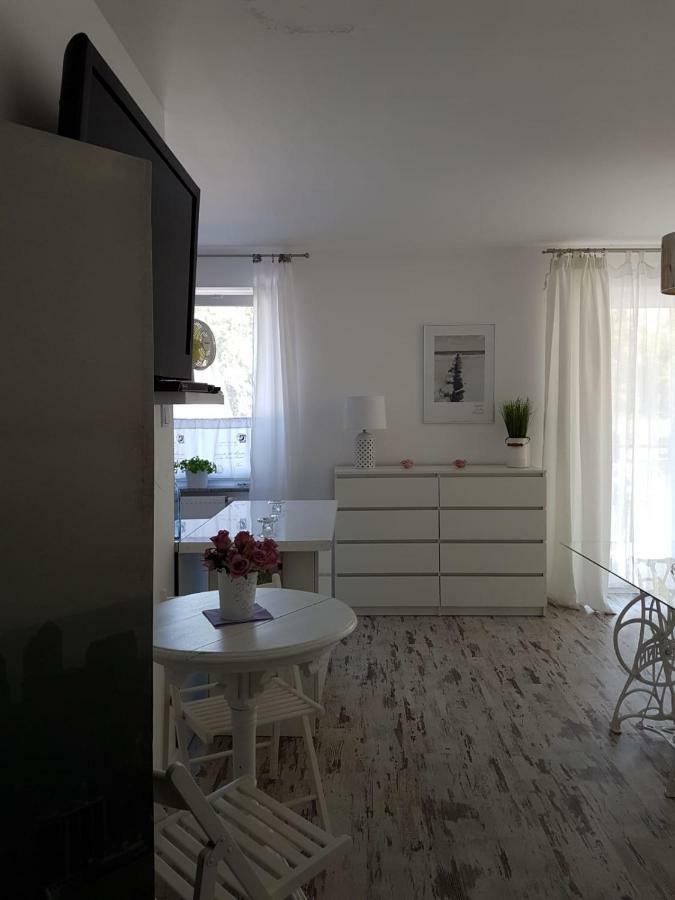 Apartament Lesny Dziwnówek Exterior foto