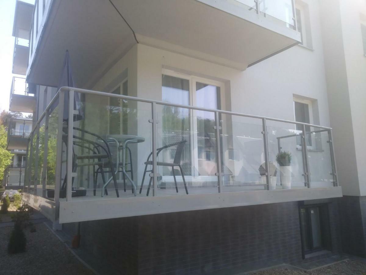 Apartament Lesny Dziwnówek Exterior foto